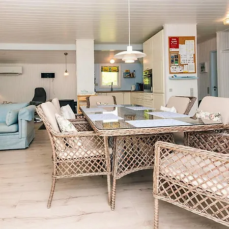 Rustic Retreat At Strand-by Traum Tatil Evi Hemmet